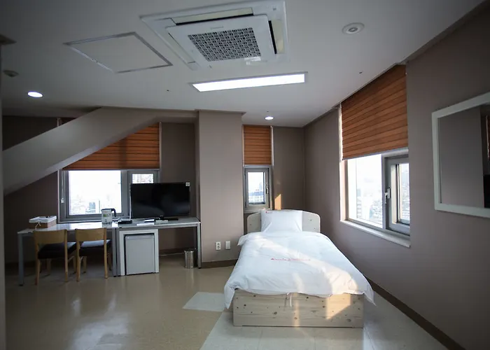"grand Opened" Maxtyle Dongdaemun 4* 首爾